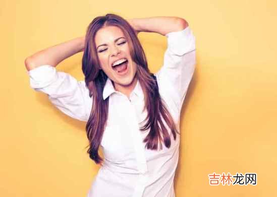 不要一出轨首先想到的就就是男人 看清容易出轨的女人面相，男人碰到这些女人要留意哦