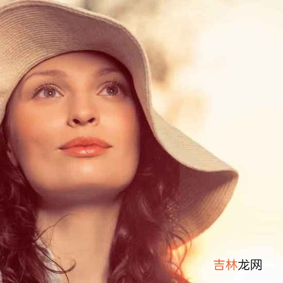 长期家庭冷暴力的婚姻要不要继续？这是困扰已婚男女的心病 家庭冷暴力婚姻要不要继续过日子，网友和专家怎么说