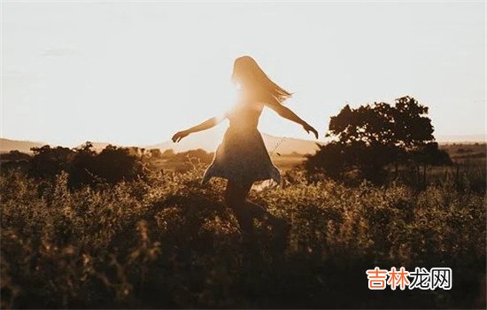 很多时候很多男人都会想我的老婆怎么对我 老婆对我很冷漠，加倍对老婆好让她回心转意，在自己身上寻找原因