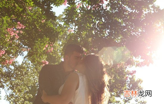 老婆离家怎么挽回？婚前多么恩爱殷勤 婚前多么恩爱殷勤，婚后是否归于平淡少了激情了？