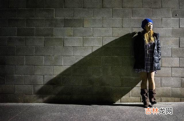 01有人说 我想离婚了，结婚后才知道，婚姻好累，我扛不住了