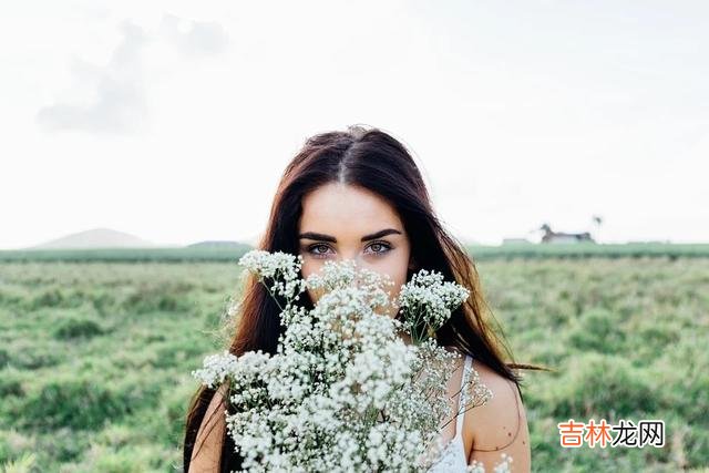 『心理学上有个名词叫做“标签效应” 既然你不想过了，那就别过了，离婚吧，我去跟别人过！