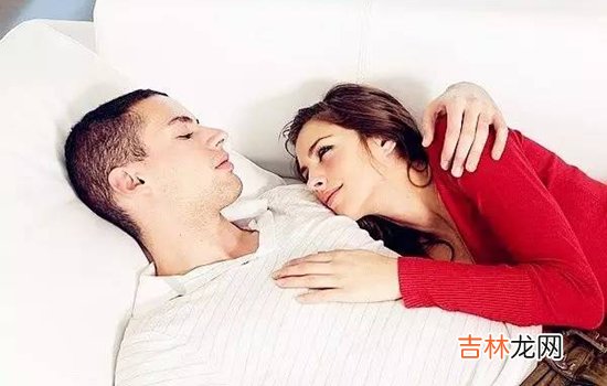 新婚夫妻冷战怎么办？太多的新婚夫妻因为吵架而冷战 家的确不是一个擅长讲理的地方，而是用爱灌溉的良田