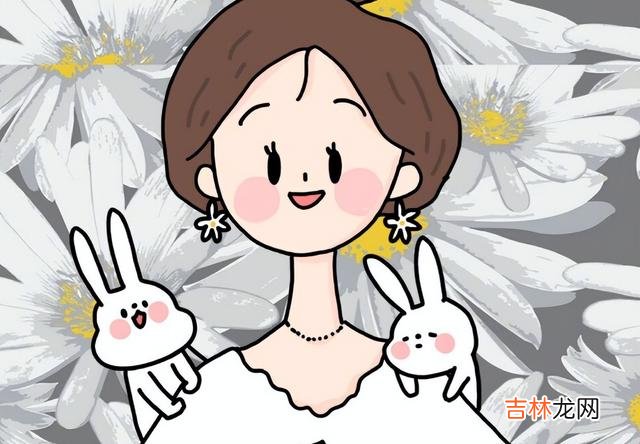 女人从来都不是谁的附属品，女人首先只是自己