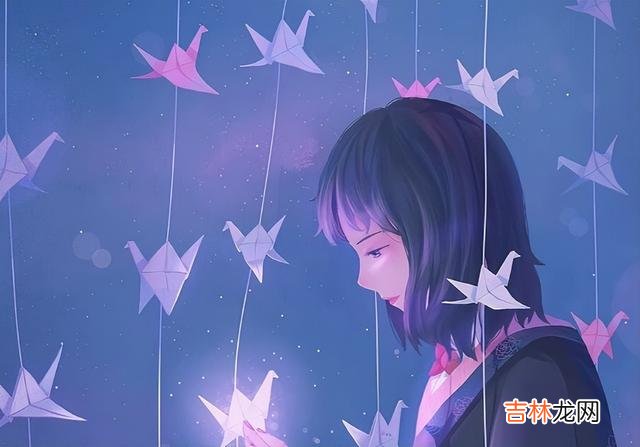 在当下 喜欢你的人，在聊天中总是话很多，总是很关心你