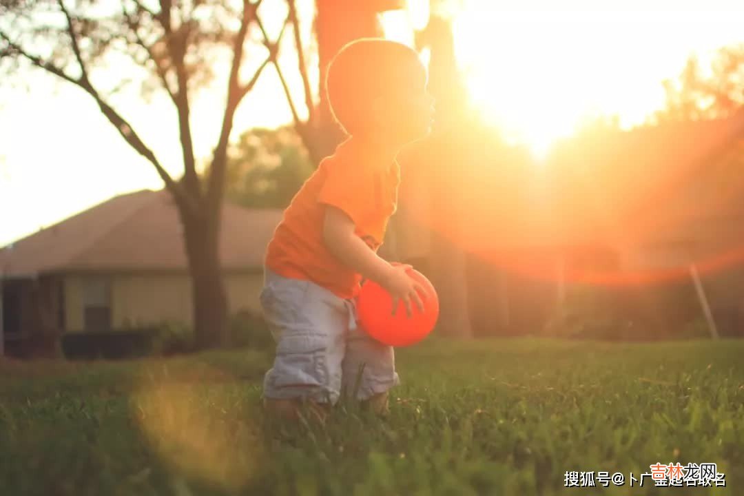 女孩带格的名字的含义  女孩带格的名字有哪些含义