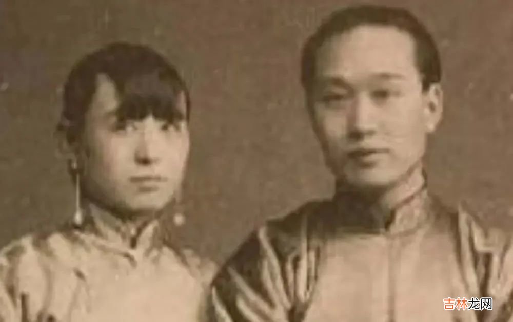 他和梅兰芳齐名，曾被父亲卖了2次，后被岳父骗婚，新娘变姑姑，反成好事