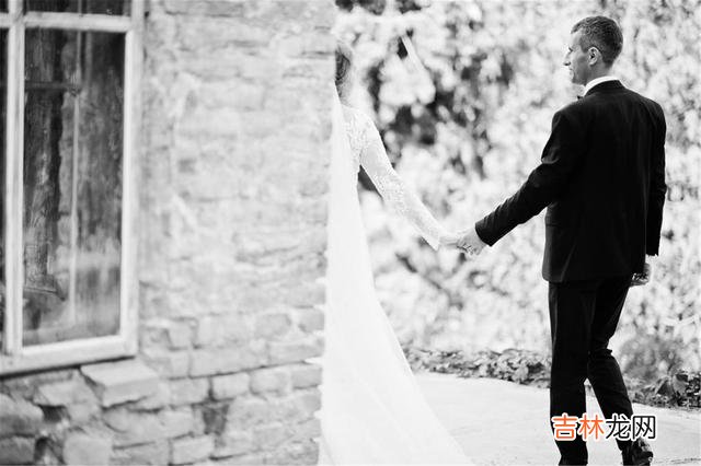 不计较 家是夫妻小两口组建的,不是单单一个人的家