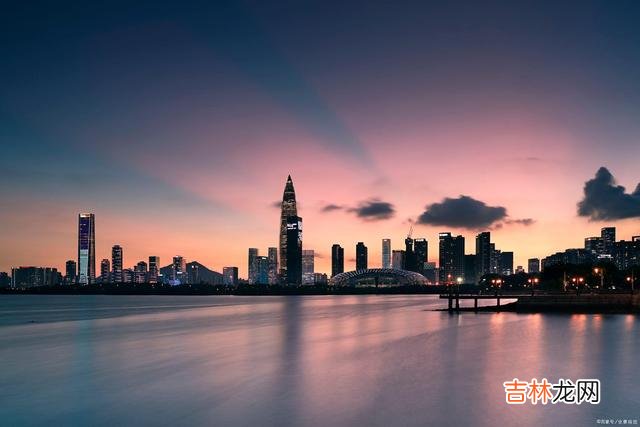 女人对于真爱是有一定情怀的 女人暗示你去旅游，是有长久发展准备的