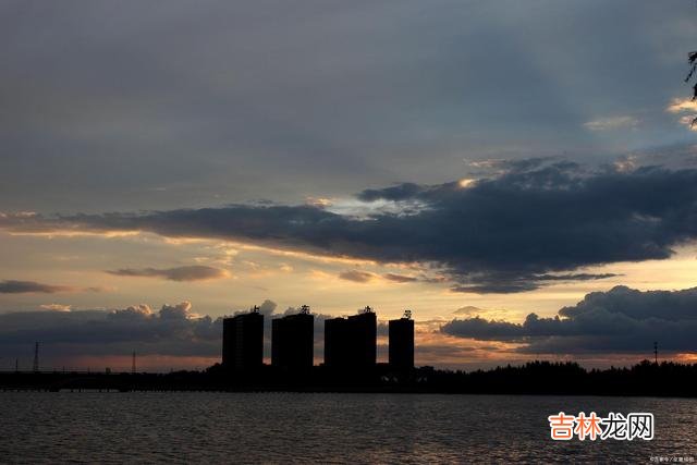 走入灵魂的爱情 懂一个人不需要千言万语，懂是灵魂深处的安稳和依偎
