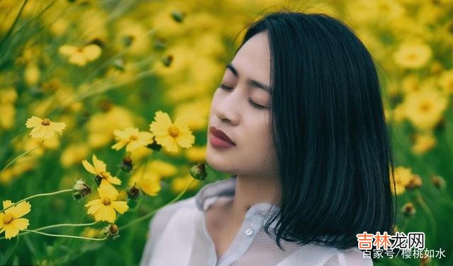 软肋 真正的朋友,不会密切往来,而是各自忙碌,有事才联系