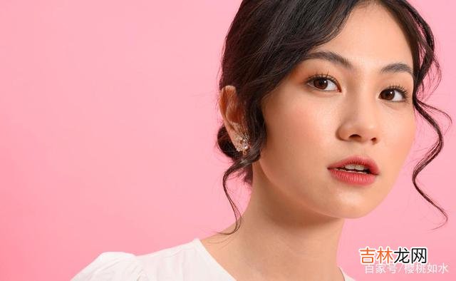 比起女生 过于主动，过度分享，时间久而久之，会给男生造成一种误解