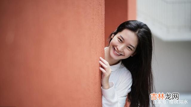 比起女生 过于主动，过度分享，时间久而久之，会给男生造成一种误解