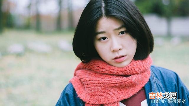 怎样跟女人聊天或者相处 爱慕一个人，绝对是有方式方法的，你首先得学会爱自己