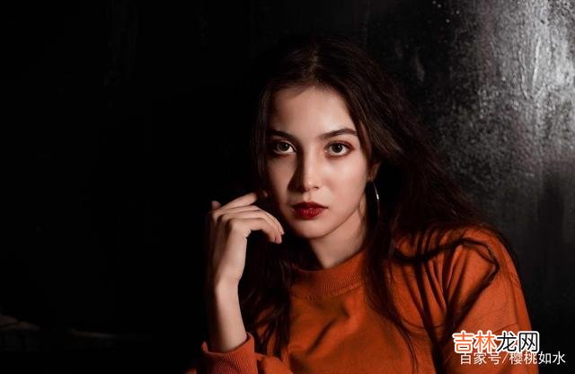 感情走着走着 女人放弃一个人需要很大的勇气，女人接纳一个人更需要很大的勇气