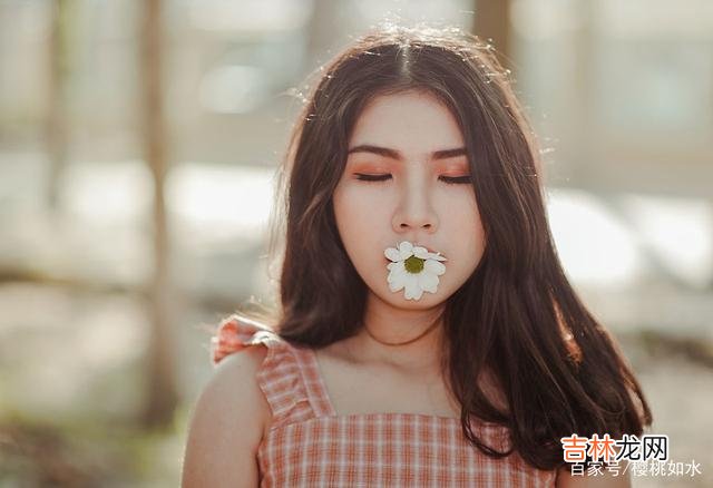 异性聊天 心里有你的人，就算忙别的事情，也会跟你通报一声