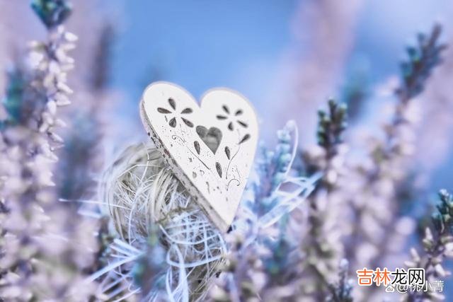 1-朋友小萍和相恋五年的男友分手了 分手后，对方不删除你的微信，意味着他想炫耀自己的新生活