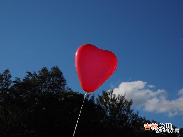 在《做最好的自己》这本书里 只有在男人得到了满足的情况下，他才会释放全部的爱