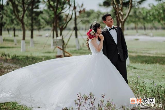 01-恋爱和婚姻最大的不同在于 你爱的人会不会和你结婚，一早就已经注定了