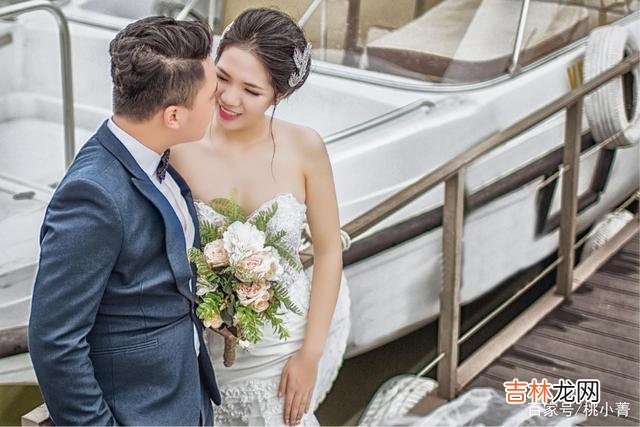 01-恋爱和婚姻最大的不同在于 你爱的人会不会和你结婚，一早就已经注定了