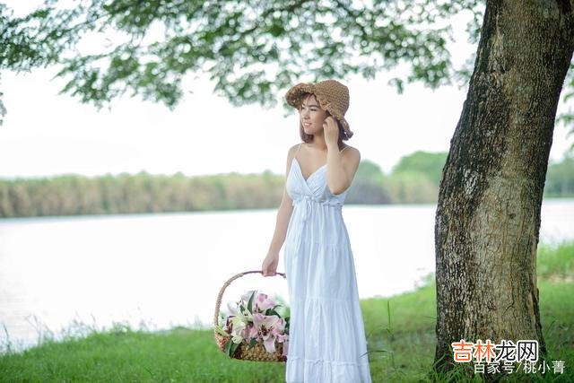 你若问我哪个年龄段的女人最有吸引力 女人过了50岁，还能让男人争着爱，不外乎就这三个原因