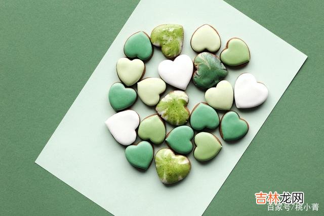 01-对于每一个女人来说 男人到底有没有对你付出真心，不妨和他谈一谈关于金钱的话题