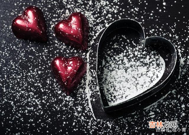 无论是追求成功的道路 搞定一个女人的捷径，从来都不是肉麻的情话，而是说到做到的诚意