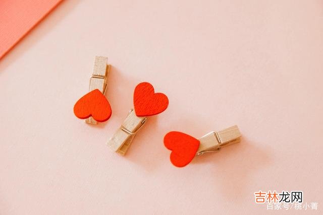 有人说 睡前聊天,说“晚安”太俗,这些话才能让女人主动联系你