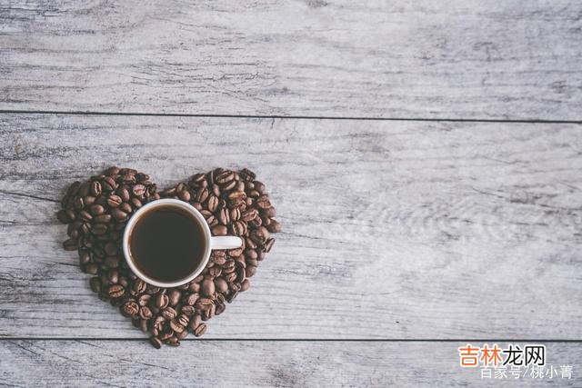 女人很清楚，答应男人的邀约，也就等同于是在给男人创造机会