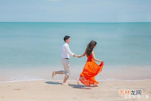爱情是一件很神奇的事情 一旦男人爱上了你，他就会收敛自己的锋芒，变得顺从又听话