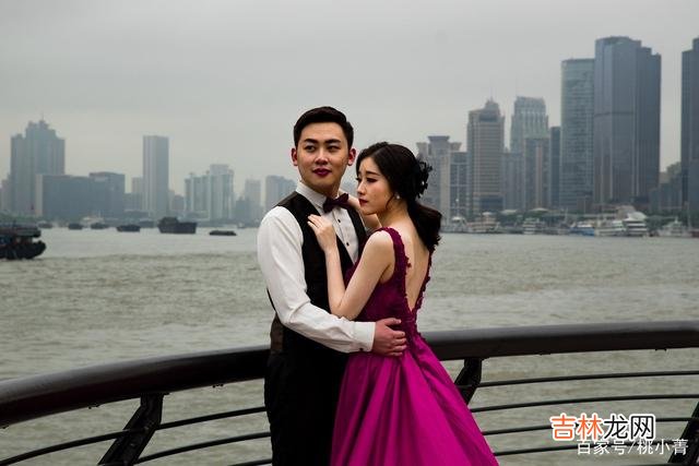 爱情是一件很神奇的事情 一旦男人爱上了你，他就会收敛自己的锋芒，变得顺从又听话