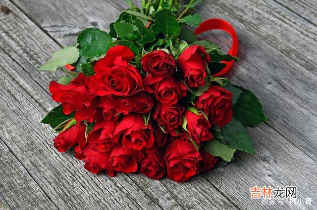 在乎 男人的在乎，从来都不是用言语表达的，而是靠行动来证明