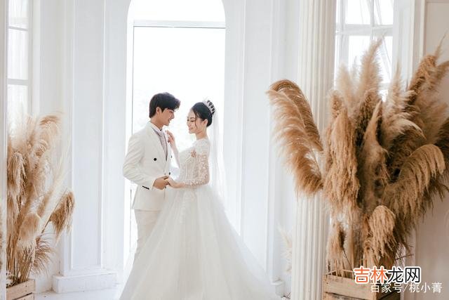 对于年过四十的中年男人来说 年过四十，男人想要的夫妻生活，其实就是有沟通，有交心的