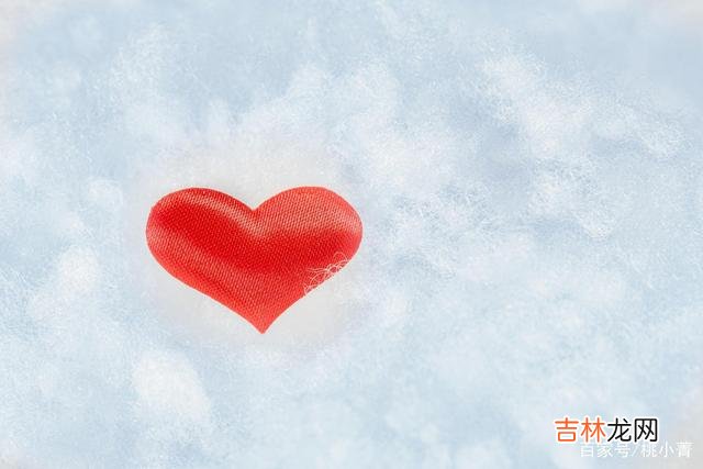 爱与不爱本身是一件很好区分的事情 女人要知道，男人不爱你的表现，其实是这两个字：狠心
