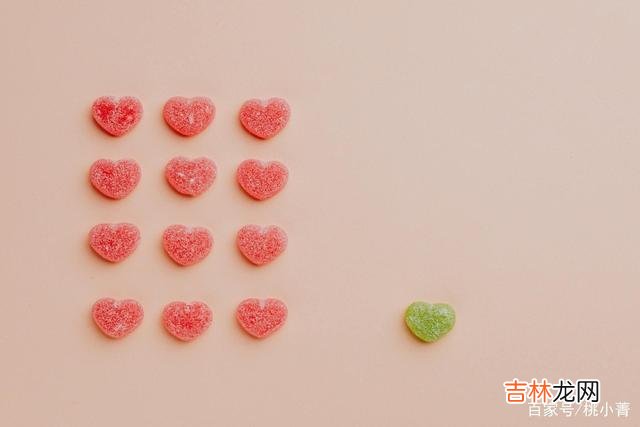 爱情是这世间最令人向往的一种情感 男人明白，在这些时候主动的女人，其实不爱你，别会错意