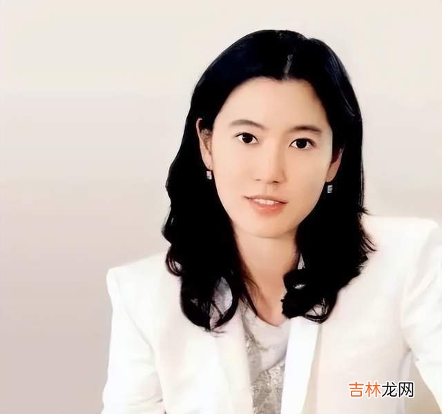 韩国第一名媛林世玲：嫁三星掌门人受尽委屈，与男星李政宰很甜蜜