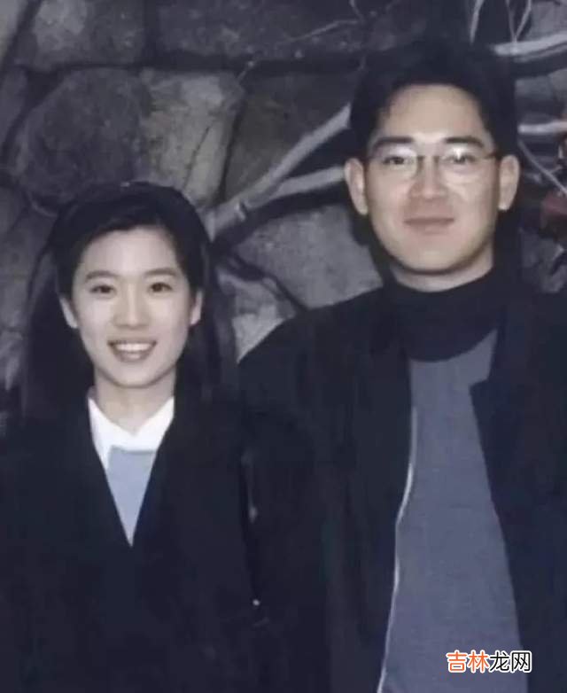 韩国第一名媛林世玲：嫁三星掌门人受尽委屈，与男星李政宰很甜蜜