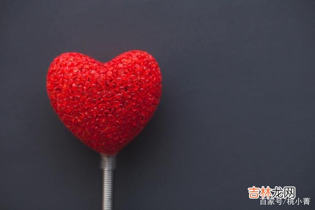 都说金钱是万恶之源 询问男人的积蓄,看他是否对你有所隐瞒,其实就能看清他的心