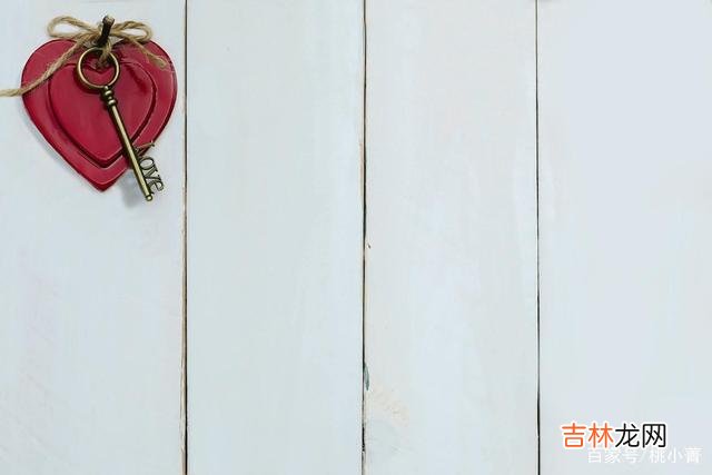 从爱上你的那一刻开始 有一种习惯，叫每天想你，你见或者不见，我都不会放弃