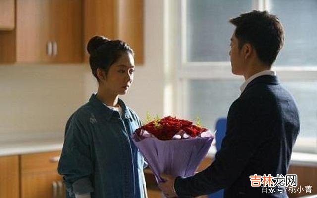 01-恋爱中的女人 女人要知道，男人被你征服的显著表现，就是犯傻