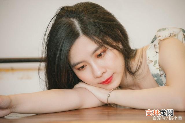 恋爱是一个互相靠近 女人想和你在一起，会有这些暗语，如果你听懂了，就大胆去追寻