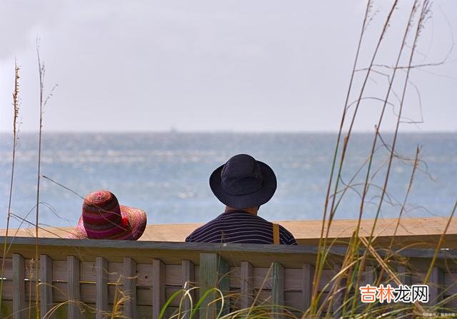 放下一个人 熬,是一种最笨,却也最有效的办法