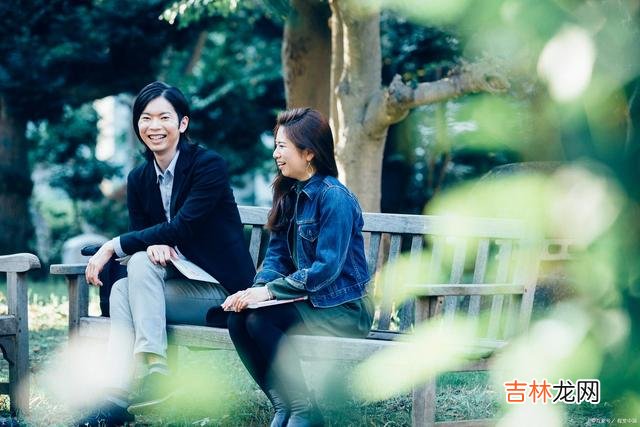 说白了 道理教人很多次都教不会，但事情教人的话，却是一次就够了