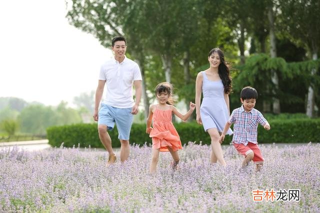 老话说得好 现实生活中，别大意，以下几种老人，会造成家庭不和