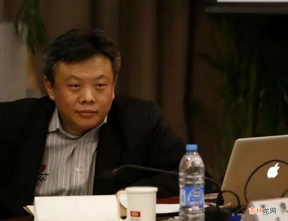 春妮与蒋虎离婚14年：她嫁给同事很幸福，他却还是孤身一人