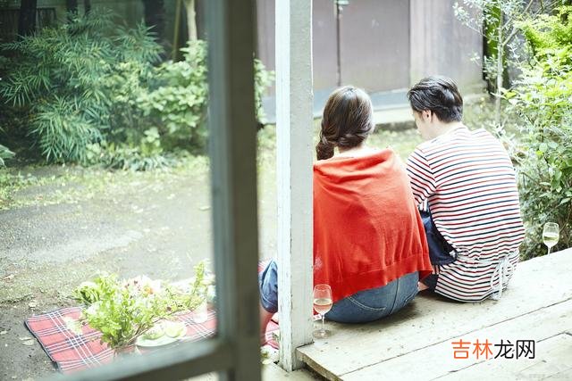 其实 作为女生而言，男人不爱你，其实是在利用你这几件事