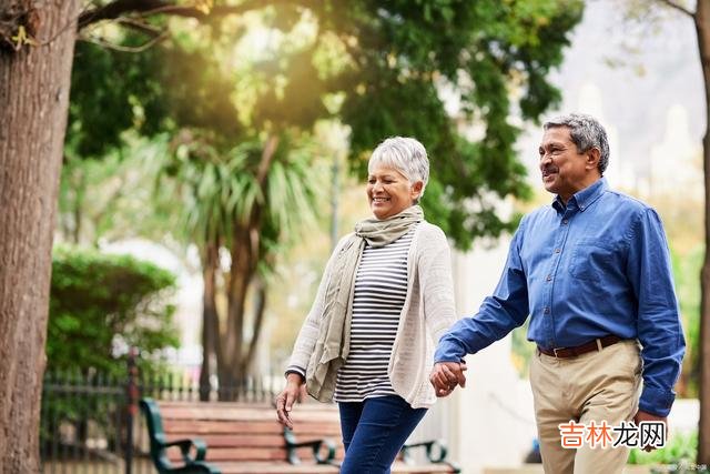 夫妻二人 男人嫌弃妻子时,经常说这3句话,基本错不了