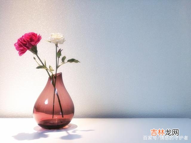 有个词叫“祸从口中” 管住自己的嘴，有些话，宁可烂在肚子里，也别轻易说