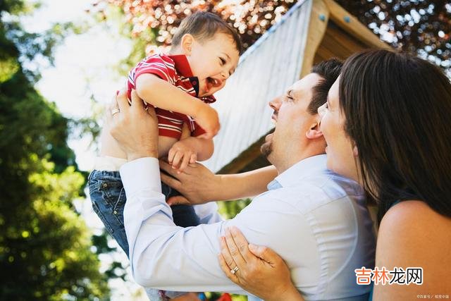 有的人说 出嫁的女儿可以回娘家，不是所有的人都能拥有这样的幸福