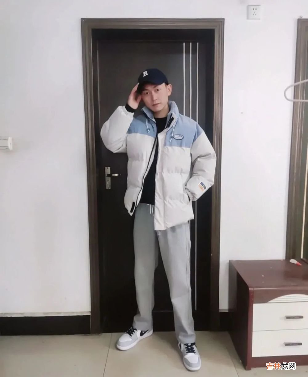 互联网最听劝的男人：一年后，他从头到脚有了全方位的改变！